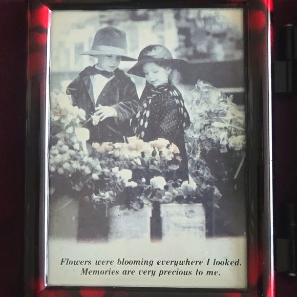 Frame Music Box - Picture 2 of 4